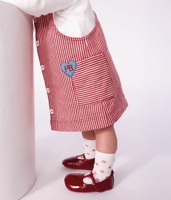Robe bébé sans manches en coton à rayures et badge cœur