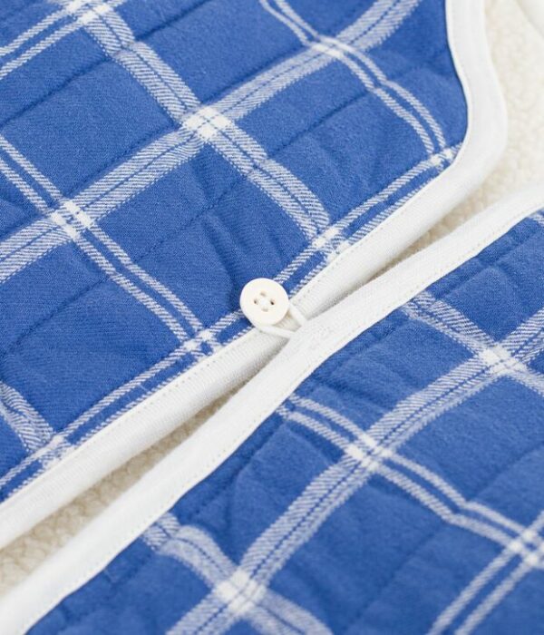 Gilet bébé en flanelle et sherpa sans manches à carreaux