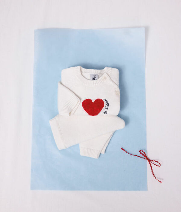 Ensemble bébé en tricot jacquard cœur